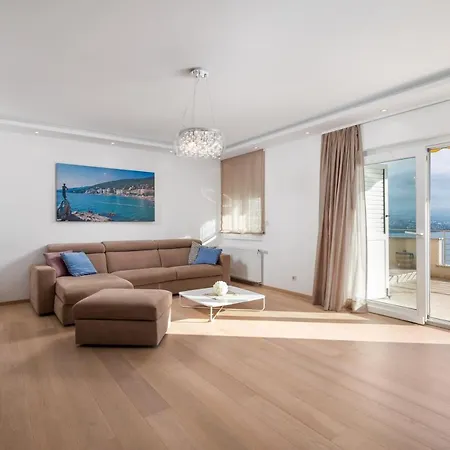 Design * Opatija