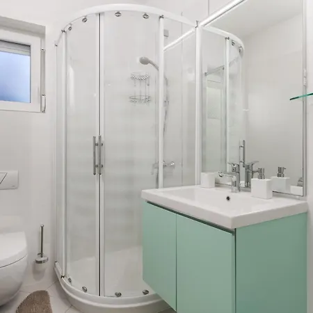 Design Apartment *